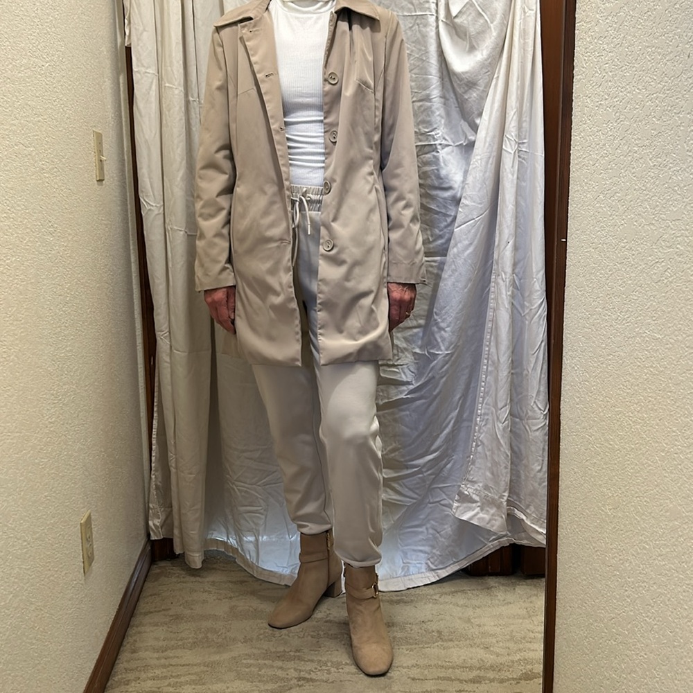 Esprit lined insulated trenchcoat